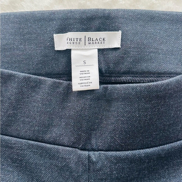 White House Black Market Black Leggings with Slim Fit and Tapered Legs - Picture 3 of 3